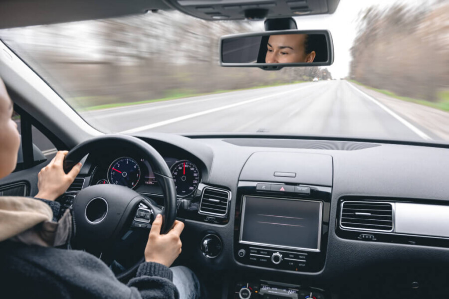 Seguretat a la carretera: vidres laminats i vidres temperats