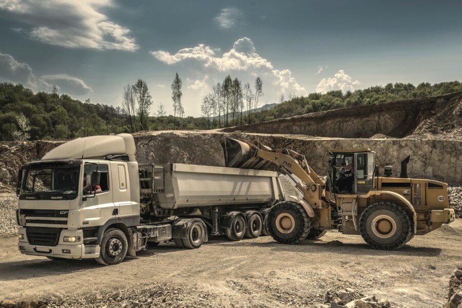 Ralarsa Trucks, reparación y sustitución de lunas de camión