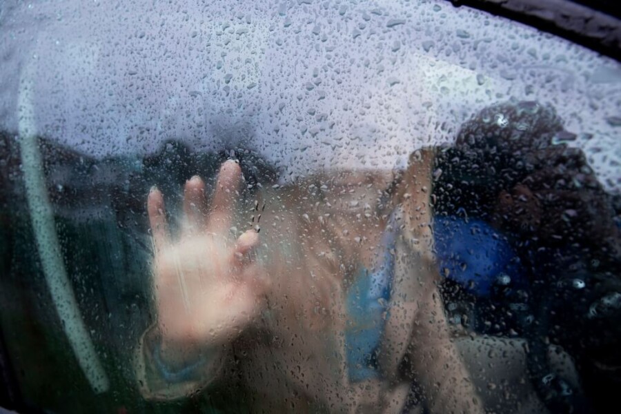 Find out how to prevent your car windows from fogging up!