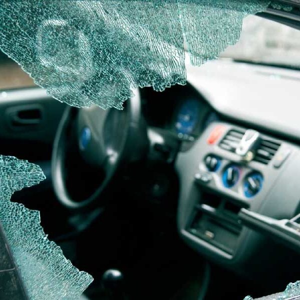 Sustitución del Cristal Lateral del Coche | Ralarsa