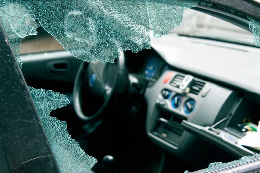 Sustitución del Cristal Lateral del Coche | Ralarsa