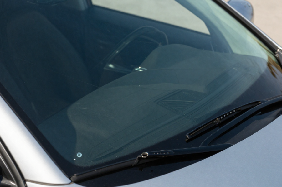 Errores al Intentar Reparar el Parabrisas por tu Cuenta | Ralarsa